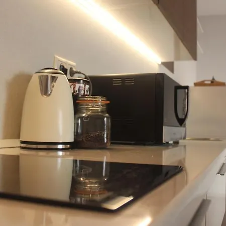 La Spacious With A Sea View Апартаменти *