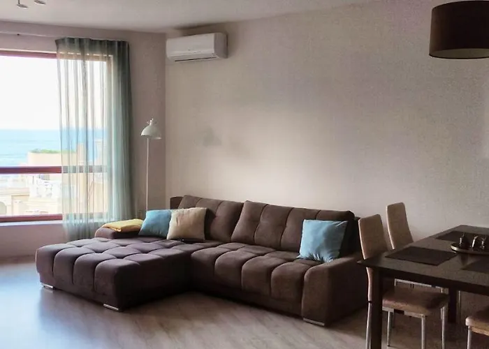 דירה La Spacious With A Sea View *