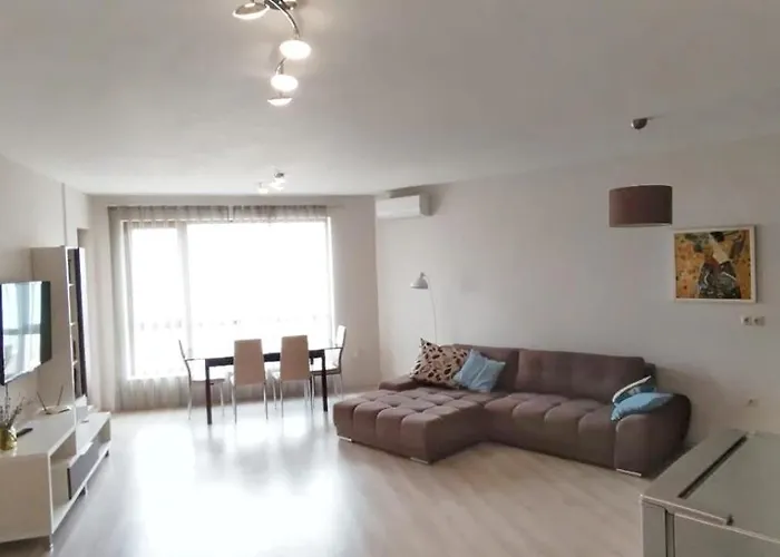 Apartment La Spacious With A Sea View